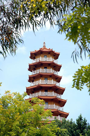 nan_tien_066